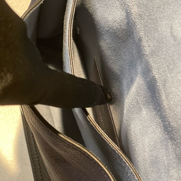 Prada Etiquette Blue Leather Handbag/Crossbody/Shoulder Handbag! - Picture 12 of 15